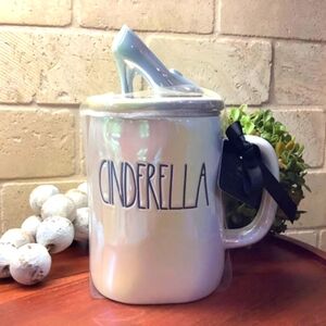 Brand New Rae Dunn Cinderella Mug with topper